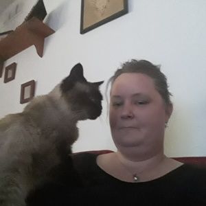 Meet your Posher, Rhonda